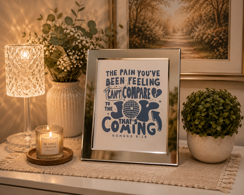 10X8 inch Silver Framed Art Print Bring daily encouragement from Romans 8:18